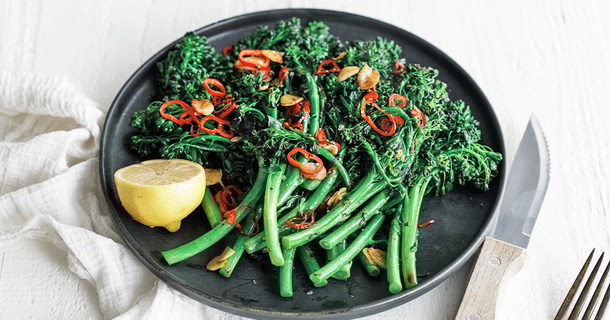 Achieve Crisp-Tender Broccolini: Sautéing vs. Roasting Guide